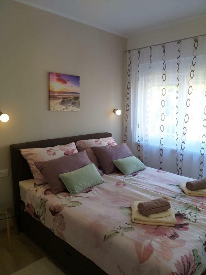 Apartman Luka Pula Extérieur photo